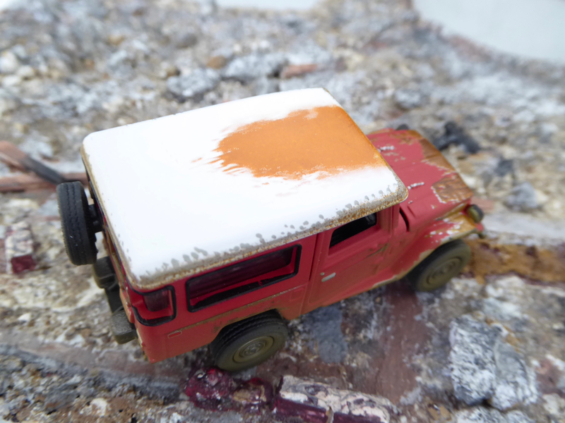 Illustration for article titled Hot Sixty 4th: Toyota Thursday with a beat up Land Cruiser